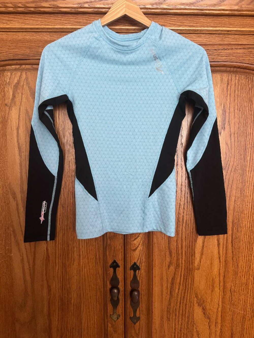 Saucony Light Blue and Black Long Sleeve Performance Tee